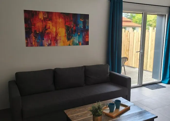 Néphélie Votre Cocon Confort Aux Portes Du Puy Dufou - Climatisé, Terrasse, Parking Hébergement de vacances