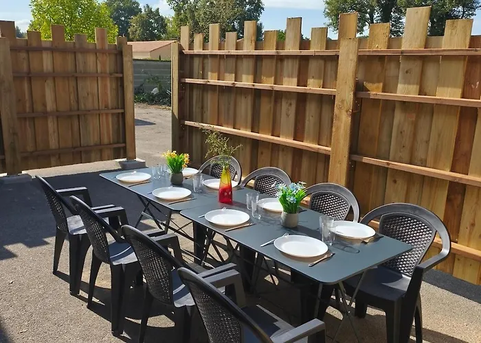 Hébergement de vacances Néphélie Votre Cocon Confort Aux Portes Du Puy Dufou - Climatisé, Terrasse, Parking Les Épesses