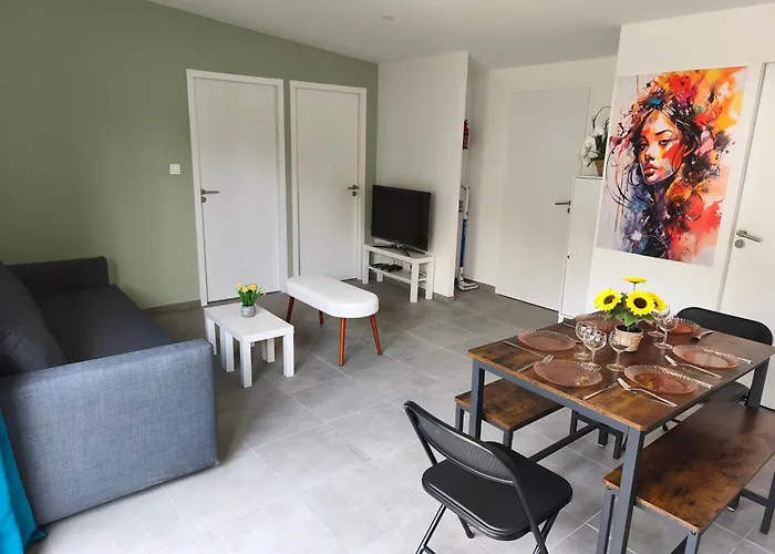 Néphélie Votre Cocon Confort Aux Portes Du Puy Dufou - Climatisé, Terrasse, Parking Hébergement de vacances Les Épesses