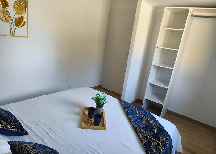 Hébergement de vacances Néphélie Votre Cocon Confort Aux Portes Du Puy Dufou - Climatisé, Terrasse, Parking Les Épesses